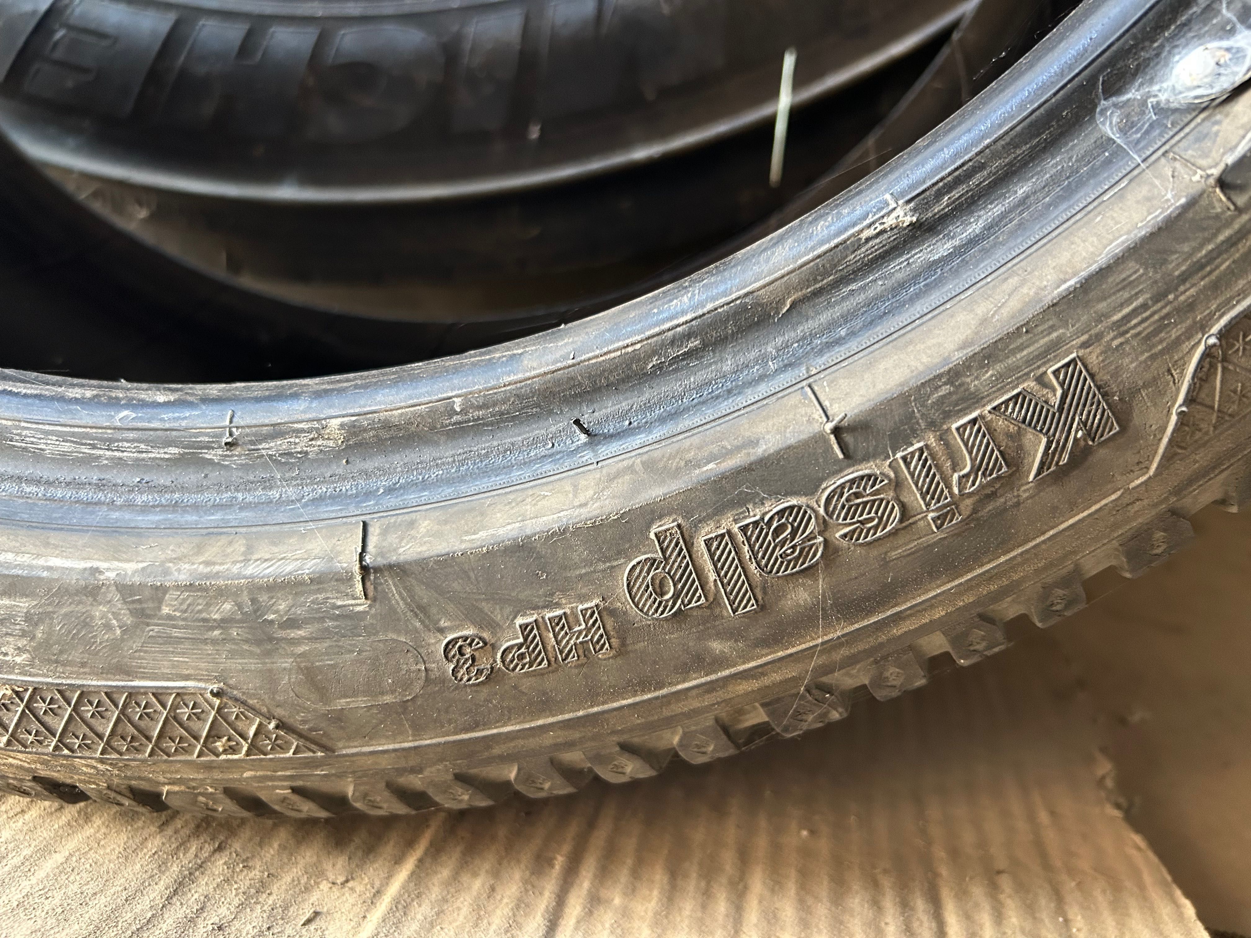 Kleber Зимни 2 броя 245/40/18