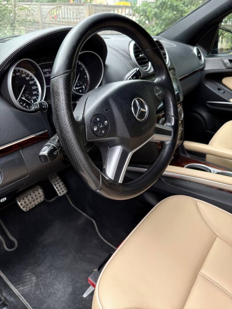 Mercedes benz  ML 350 grand edition