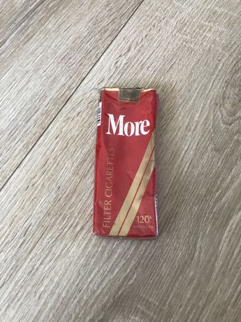 Пакет от цигари More
