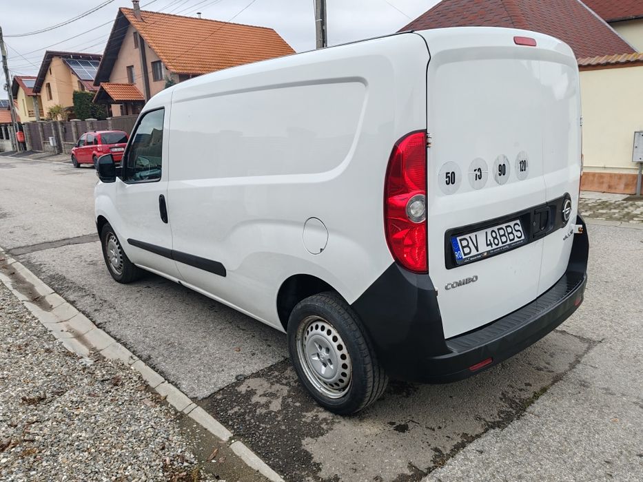 2 Opel combo 2017 euro 6 motor 1.3 diesel