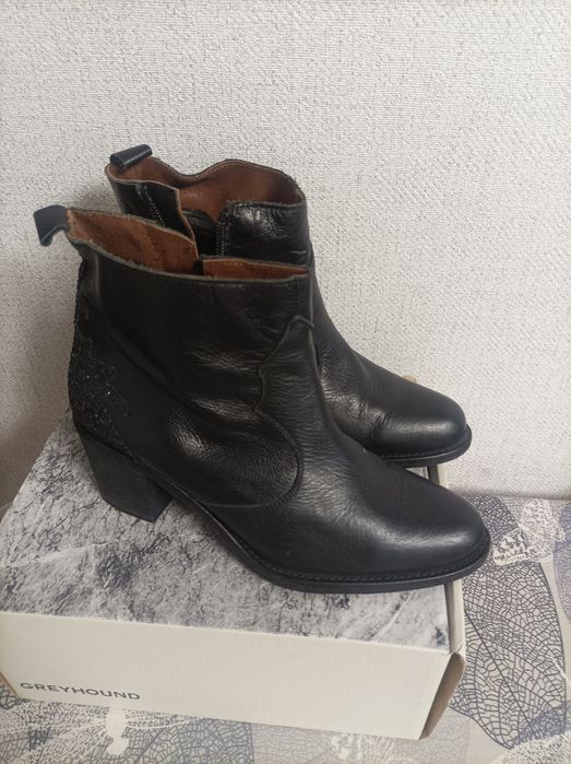 Сапожки (казаки)весна -осень ,кожа