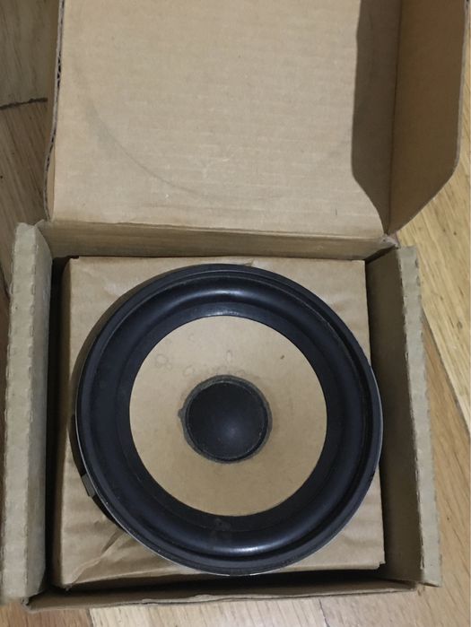 Deck Speaker Marcă: Mercedes-Benz