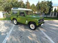 Land Rover Defender / Santana 88