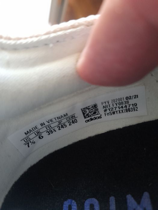 Adidas Ultra Boost 21 маратонки 39 номер.