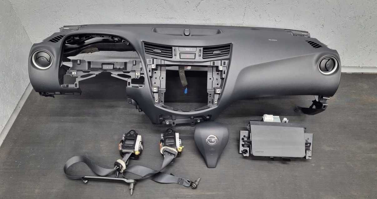 Арматурно табло колани airbag Nissan Navara IV 4 D23 NP300