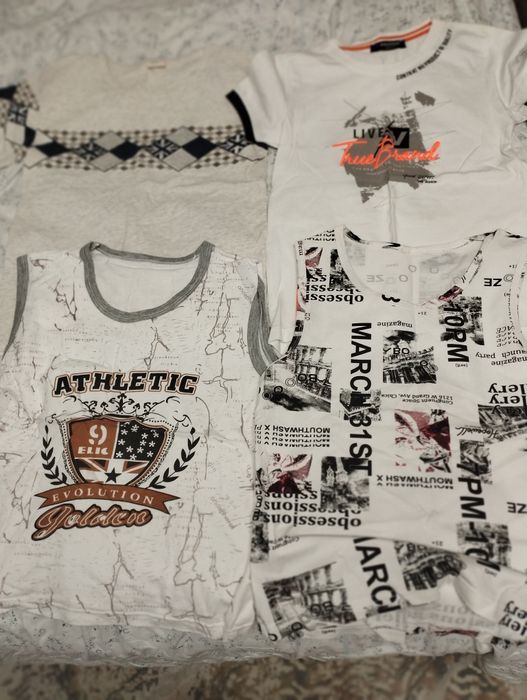 Продается детские вещи