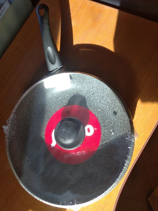 Сковорода новая большая