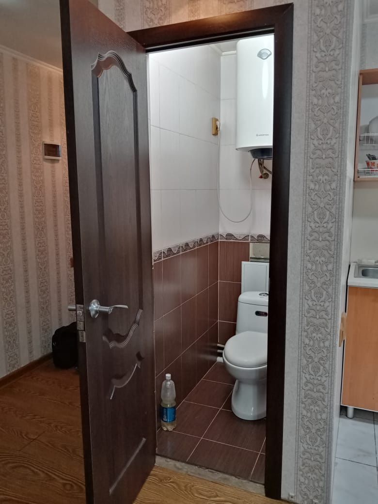 1 комнатную в центре с интернетом, посуточно , по часам