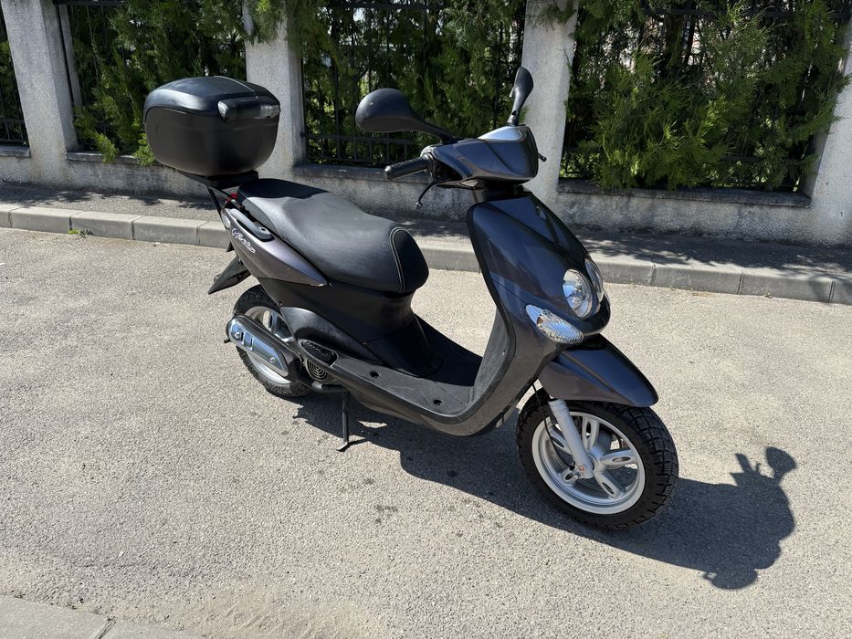 Scuter Yamaha Neos 49 cm 2 T ( import germania )