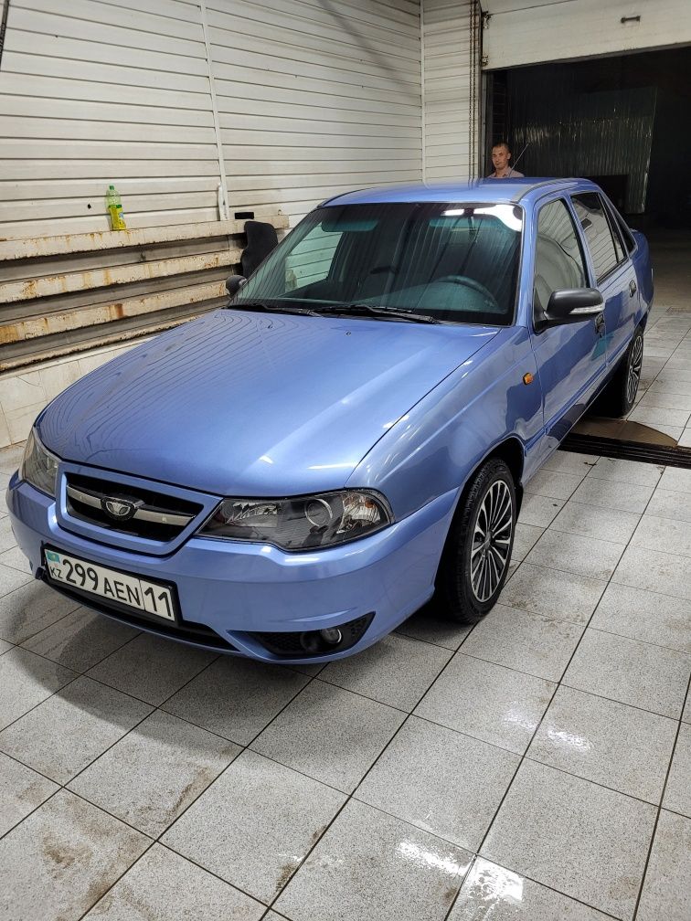 Daewoo Nexia 2 Люкс комплектация продаётся