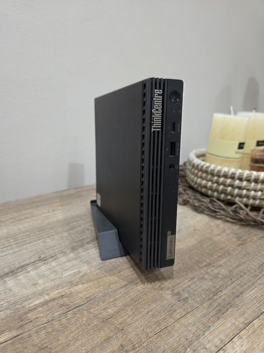 Lenovo Tiny m70q i5-10400t/8gb ram/256 gb ssd