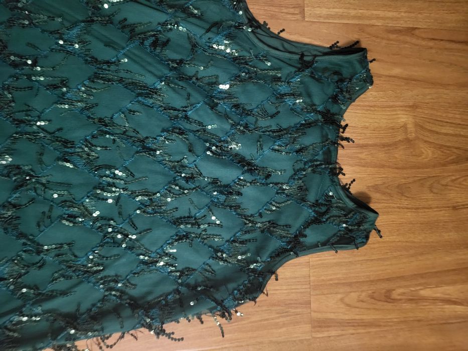 Vând Rochiță Dama