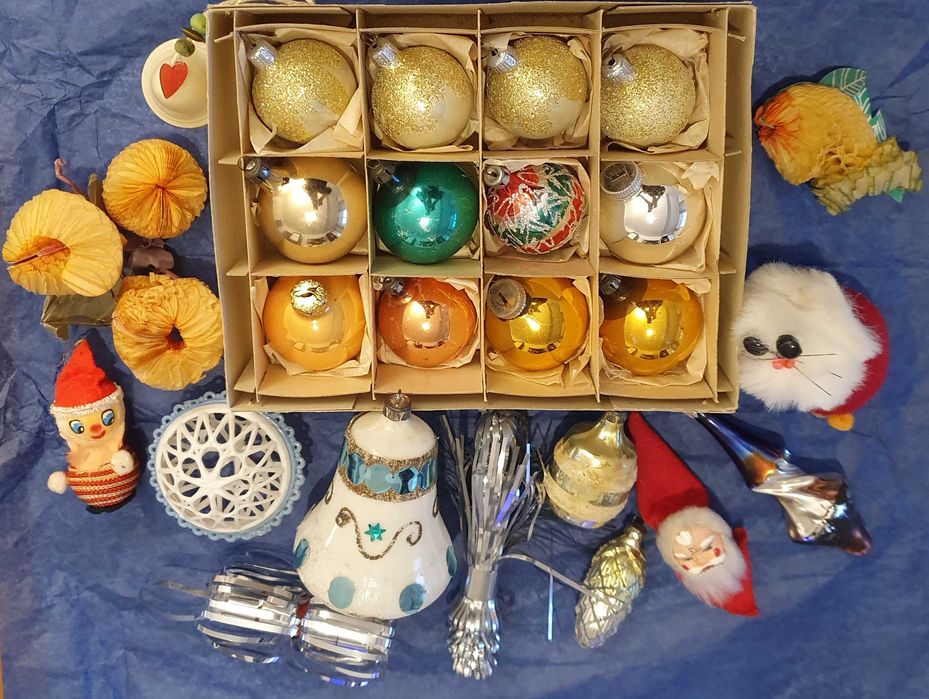 Globuri si ornamente vechi Craciun