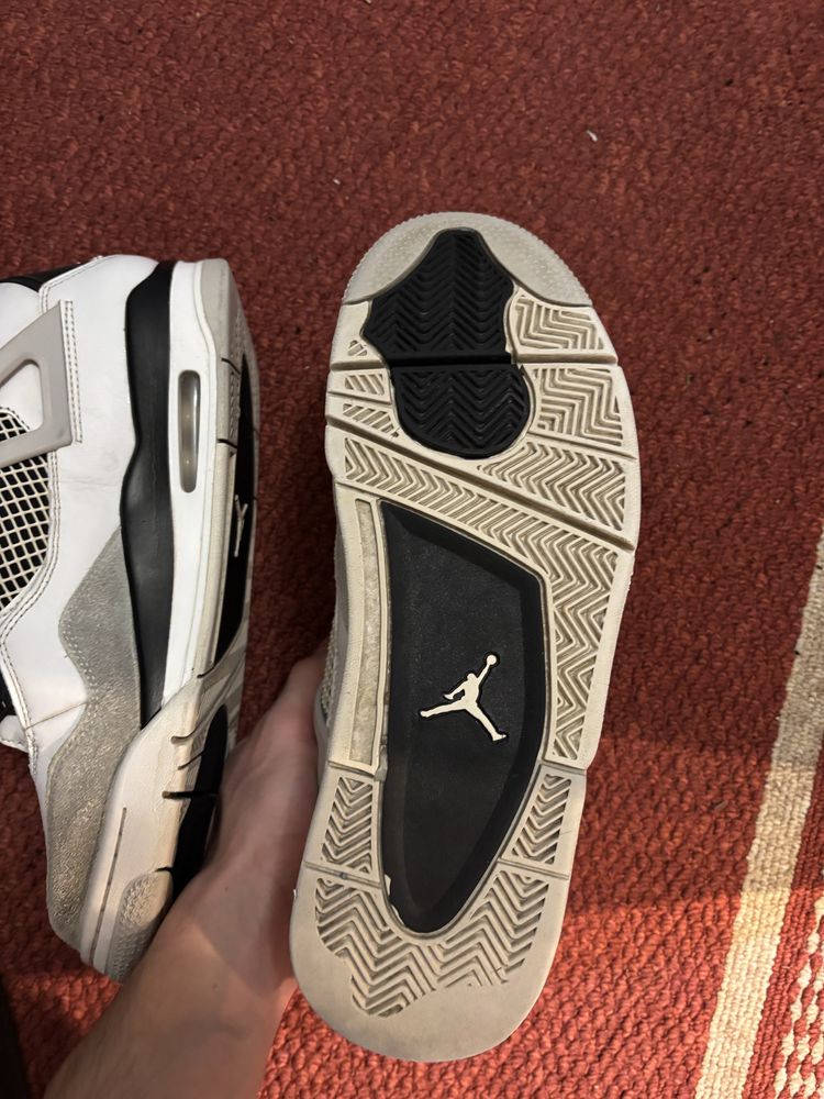 Jordan 4 Military Black