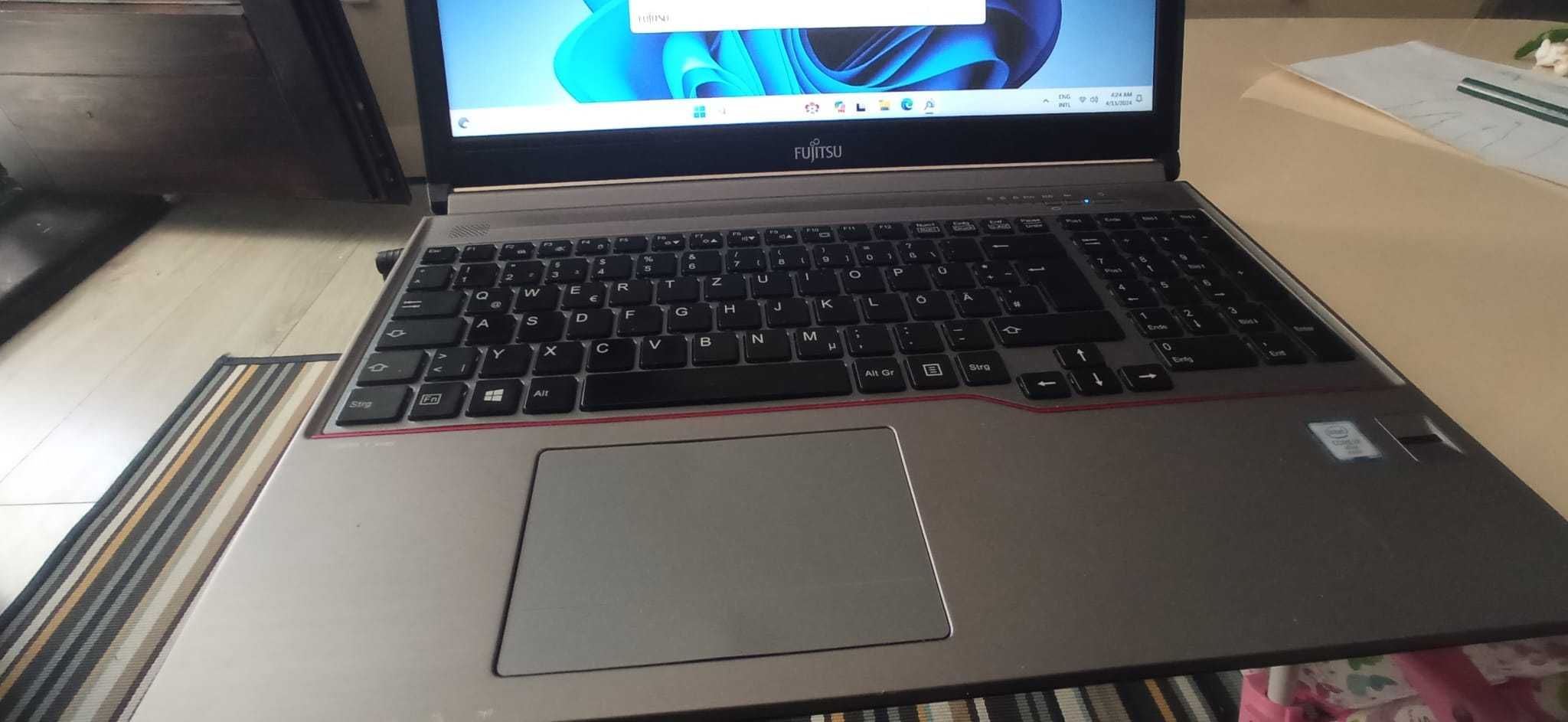 Laptop Fujitsu Lifebook procesor i7