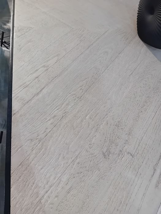 Masa stejar si scaune