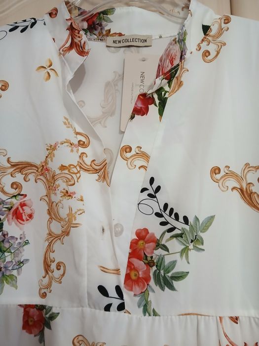 Rochie superbă cu flori