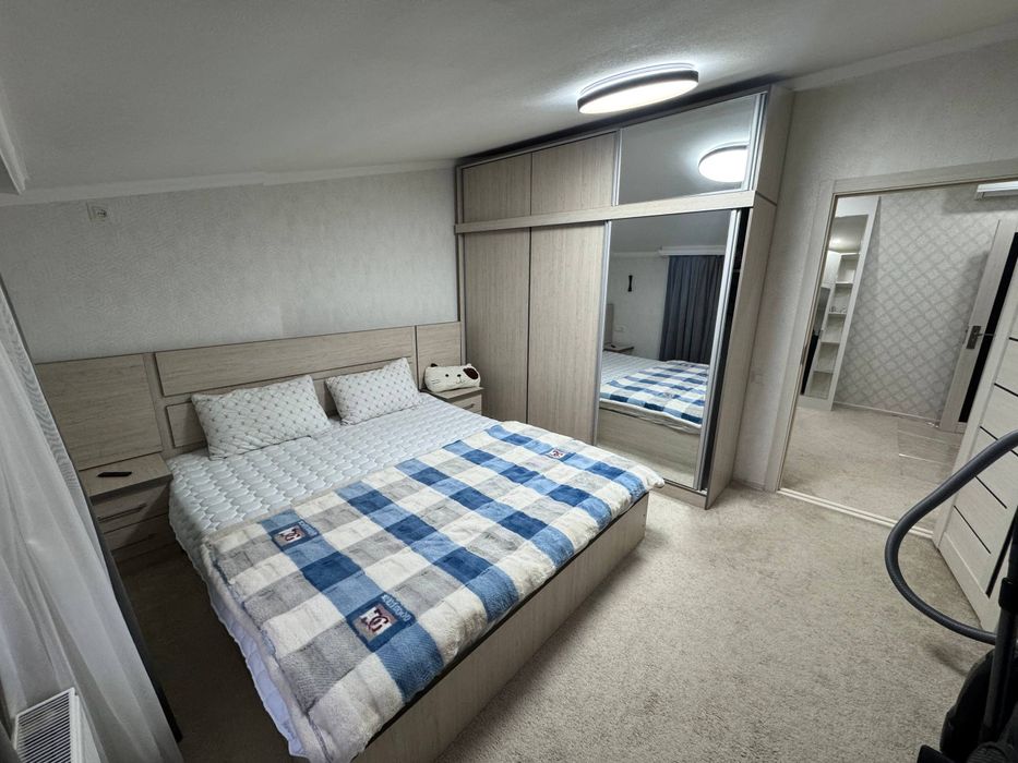 6-мкр.да жойлашган квартира ижарага берилади ОИЛАГА