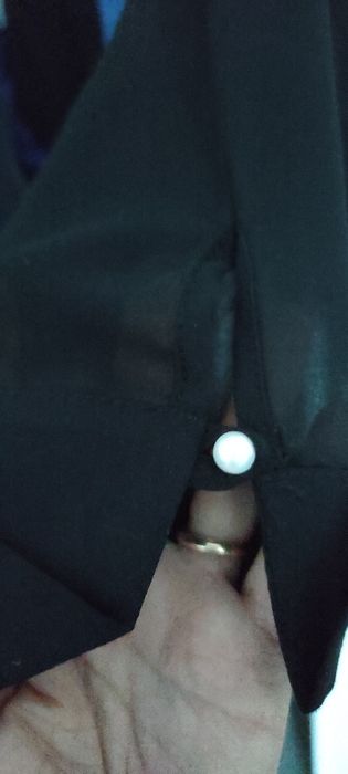 Bluză neagră deosebită, nouă, pentru ocazie