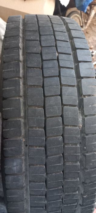 Гума  за камион  215 75 R17.5
