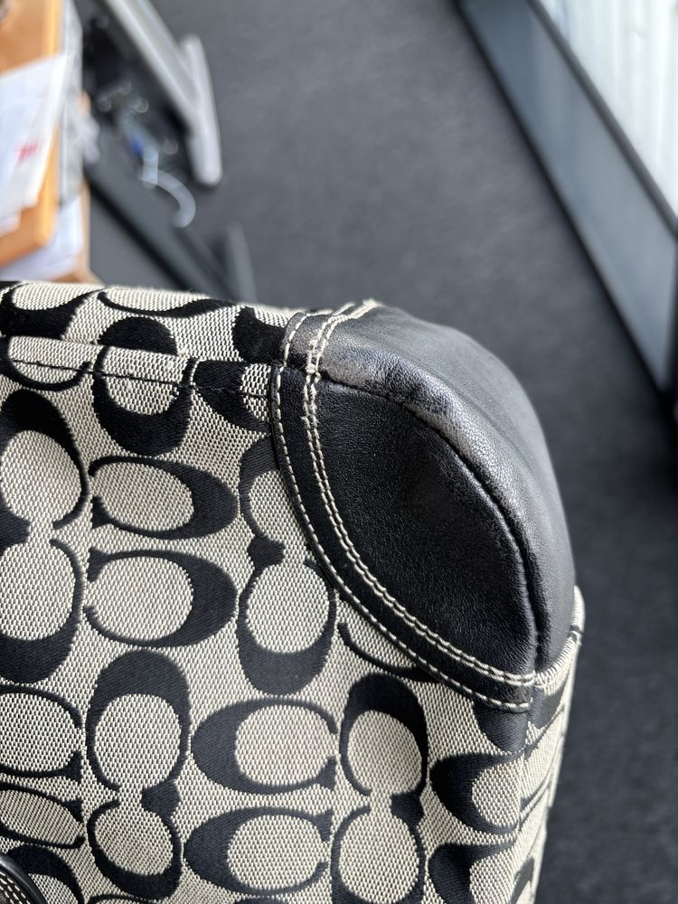 Дамска чанта Coach