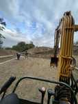 Lucrari cu excavator , fose , iazuri , santuri , nivelare teren