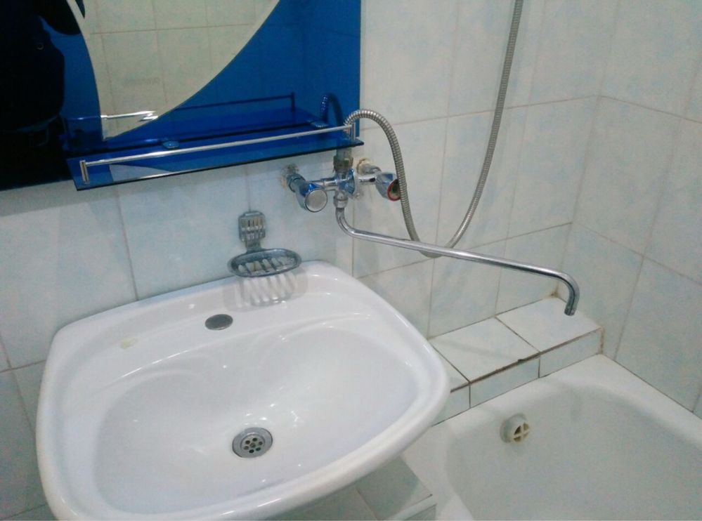 Oila yoki Studenlar Buxoro shaxridan kv ijaraga beriladi