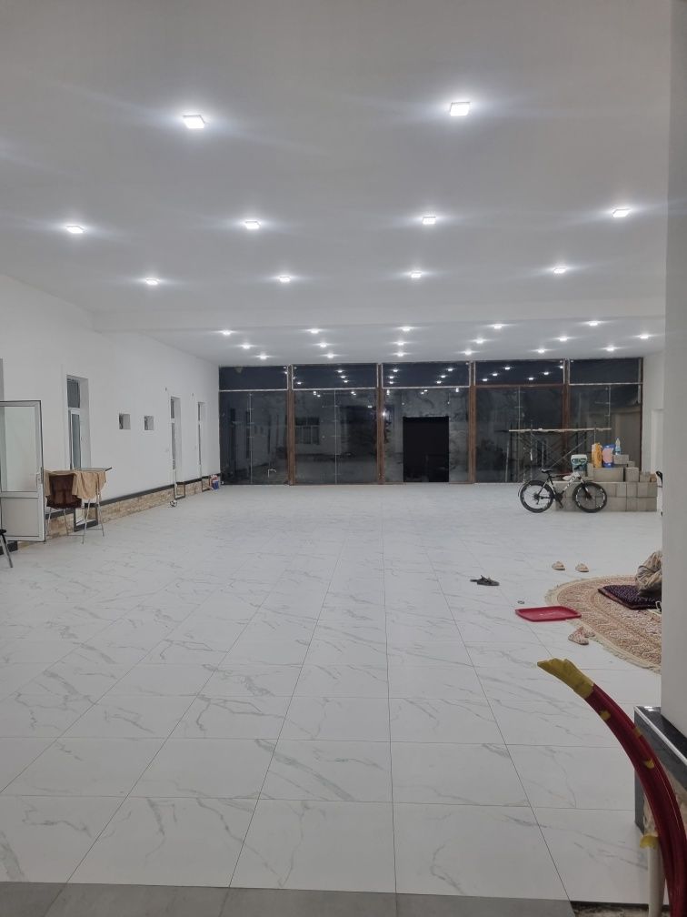 Bulungur markazida Uzbekiston kochada 400m2 joy ijaraga beriladi