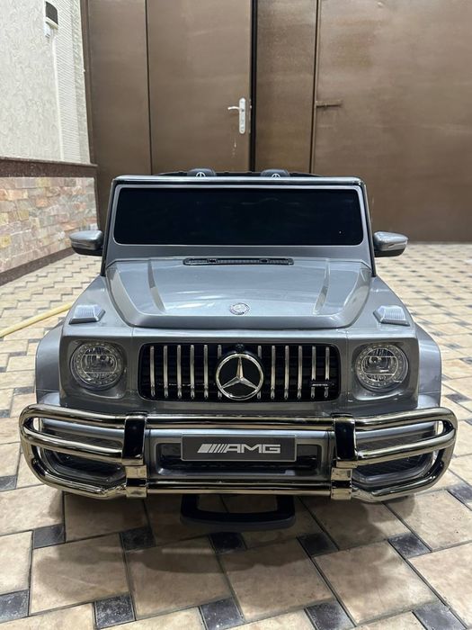 Mercedes Benz S307