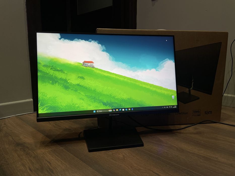 Игровой монитор Xtreaon 180гц