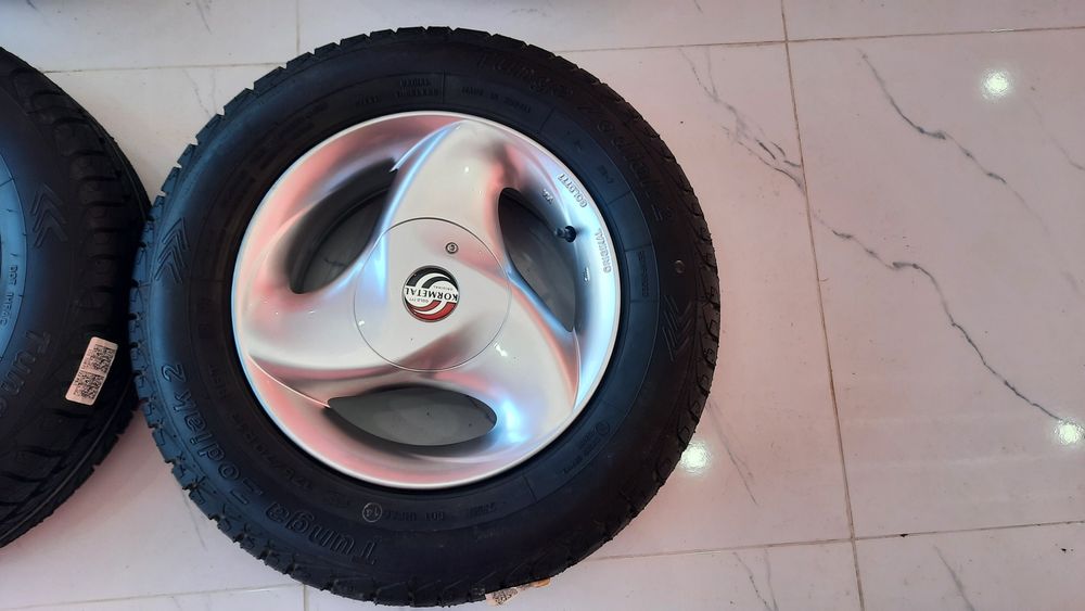 13 karmital arginal diska balon Damas. Labo. Matiz