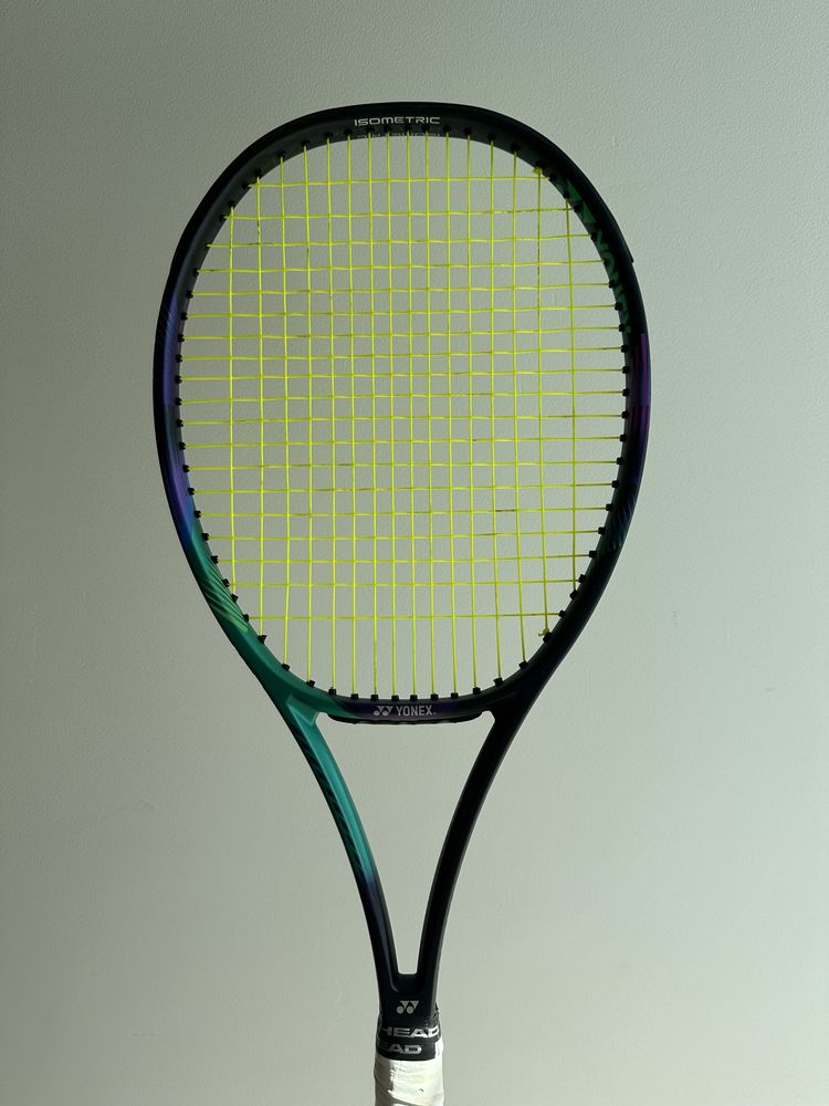 Yonex Vcore Pro 97L