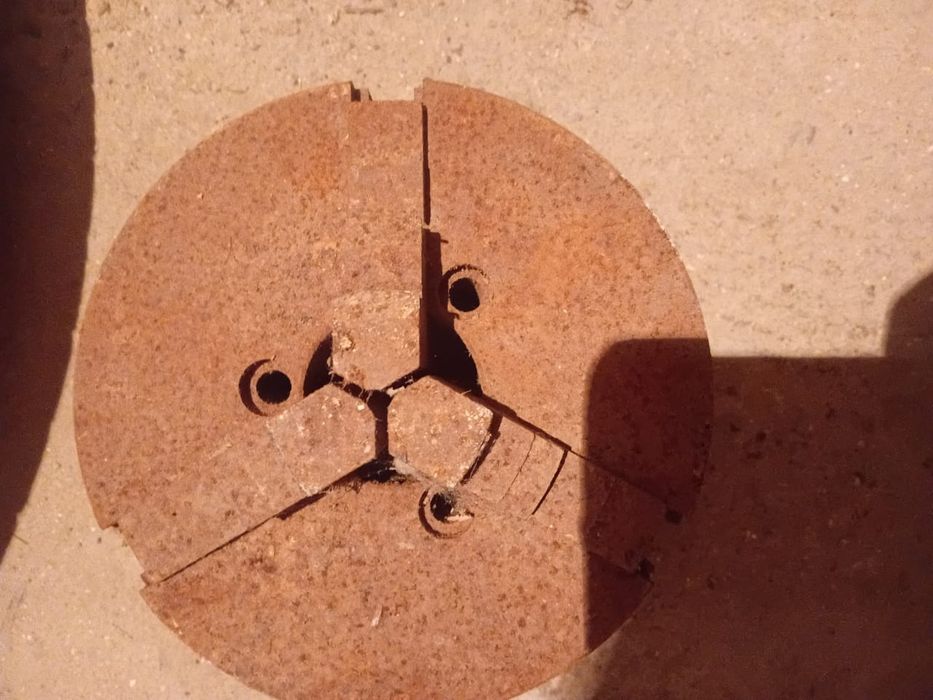 Токарный патрон сатылады