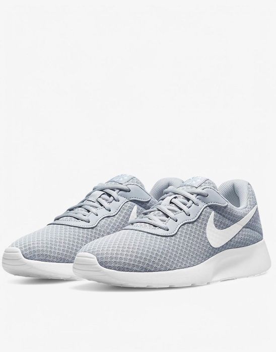 NIKE дамски маратонки 40 размер