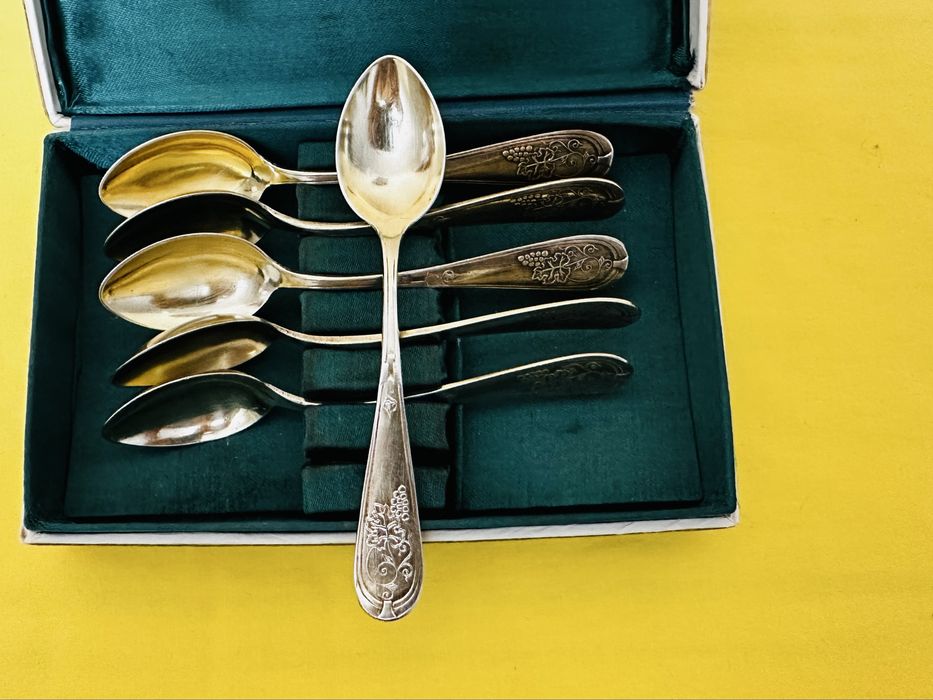 Чайные ложки серебряные позолоченные 875 пр.