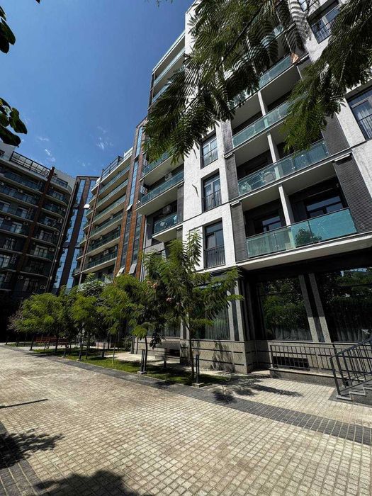 продается 3/6/10
новостройка 
ЖК TIARA RESIDENCE