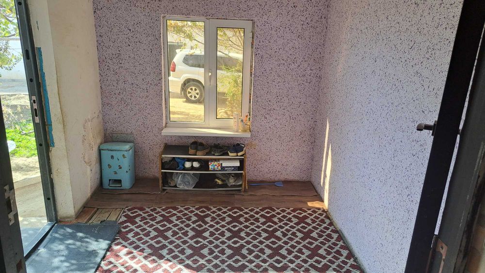 Срочно продаётся дом с магазином