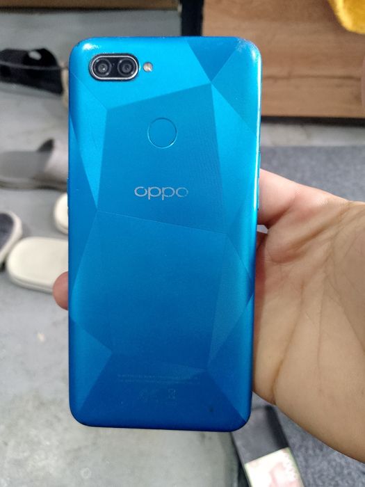 Oppo a12 ( 250 ming kami yoʻq)