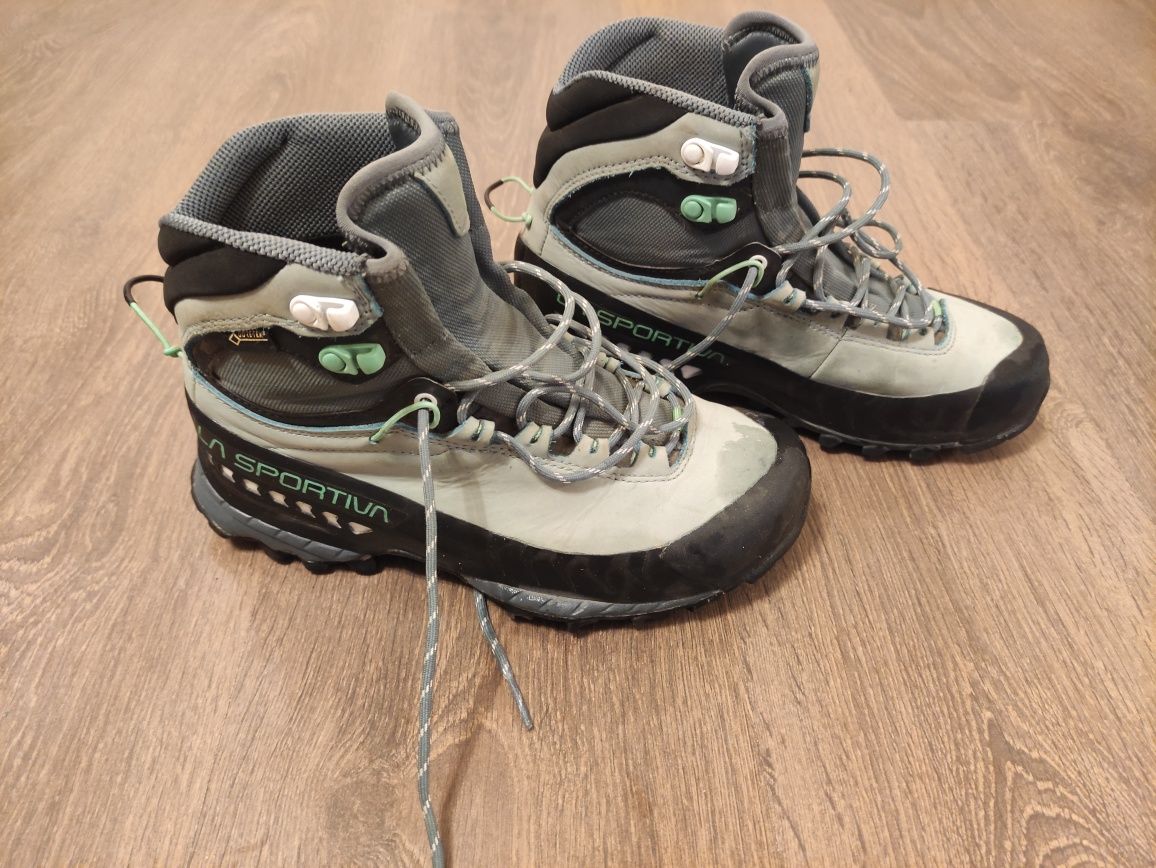 Bocanci La Sportiva TX5 GTX dama - 37 EU