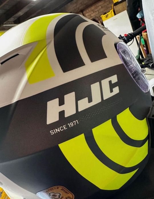 Каска за мотор HJC c70