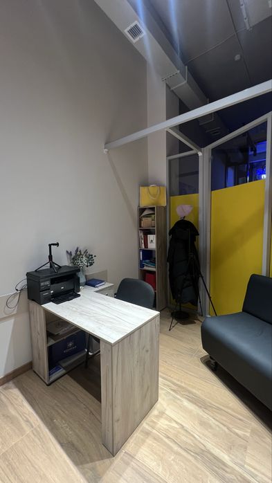 Сдам рабочее место в аренду