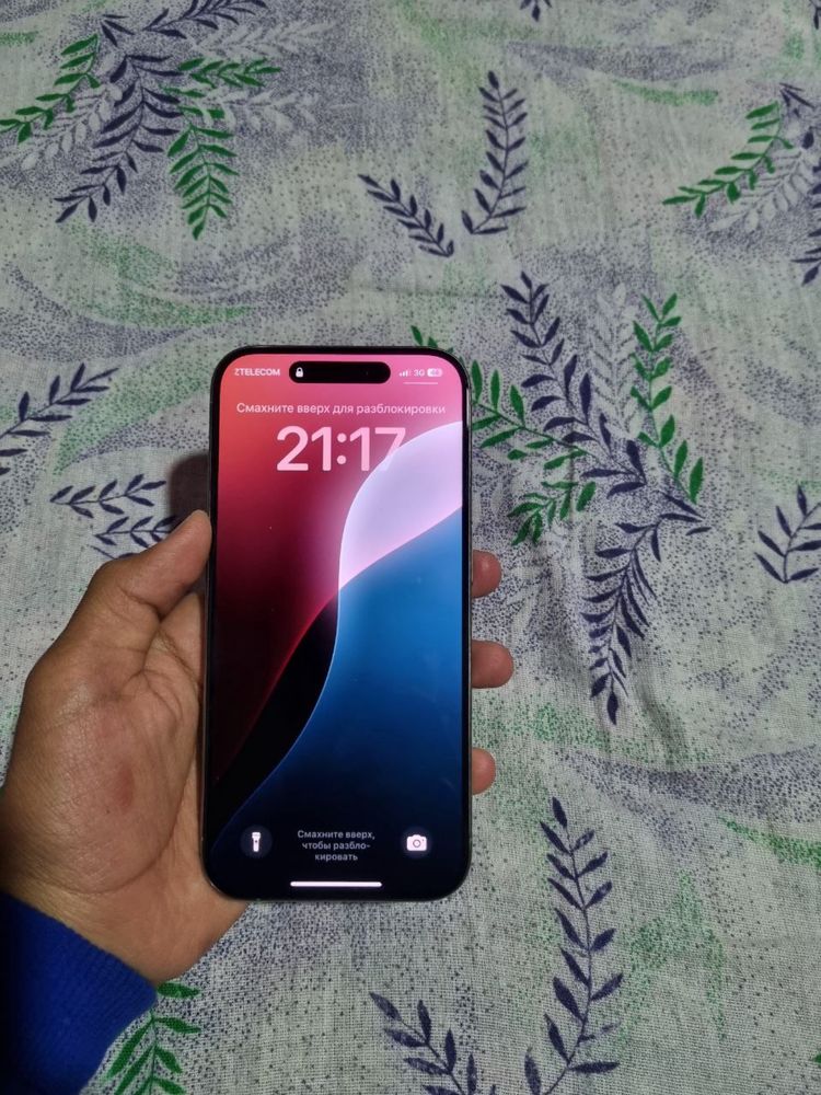 iPhone 15 Pro ideal holatda
