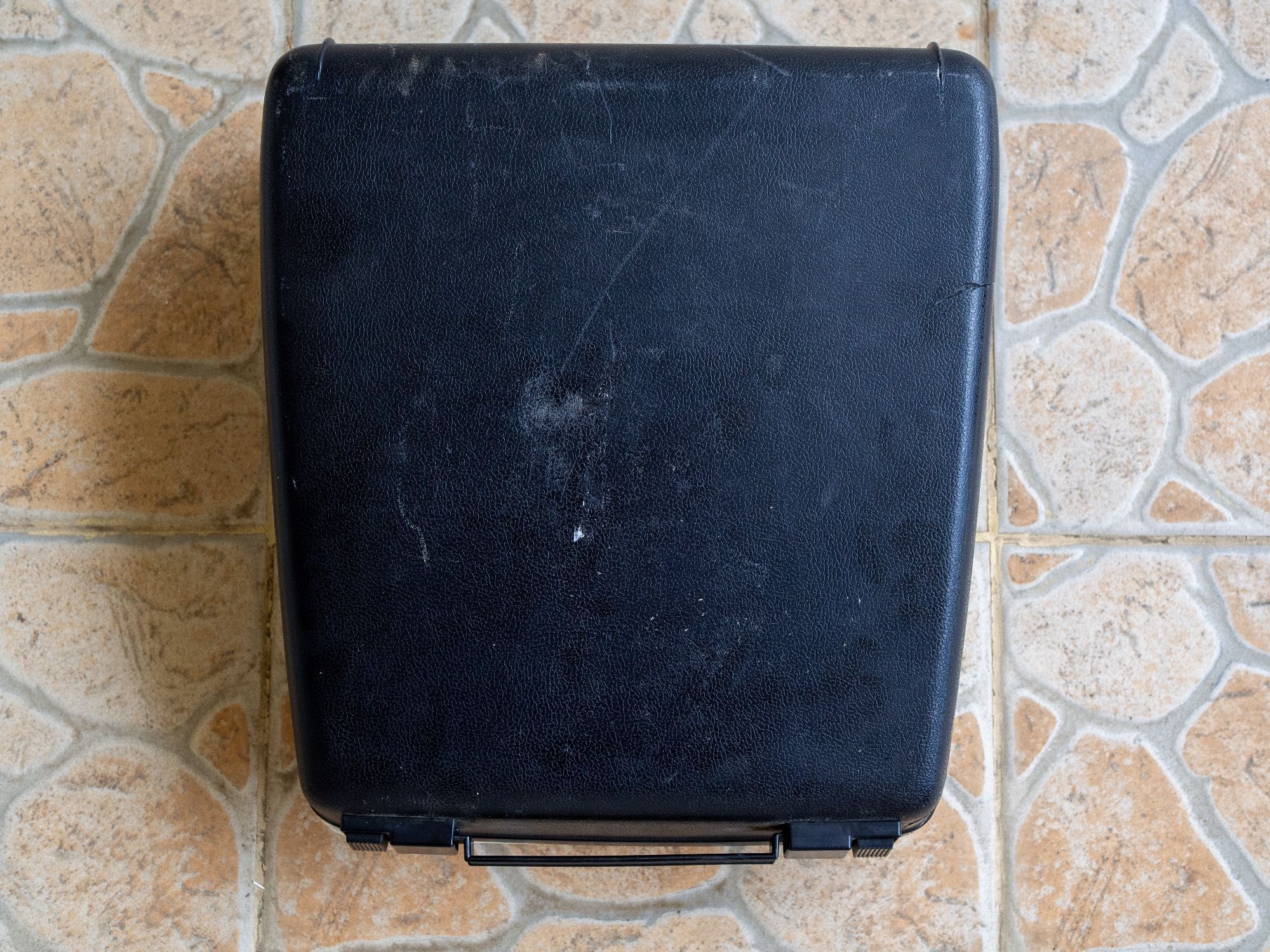 Mașină de scris Remington Monarch II, AZERTY