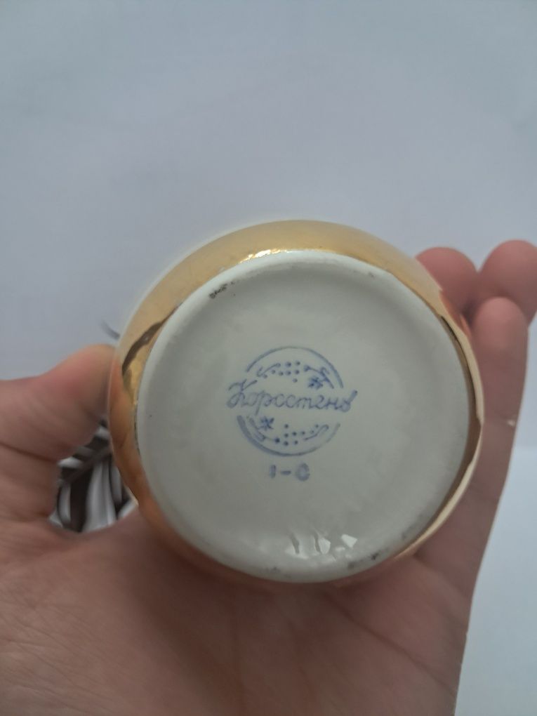 Siyohdon sotiladi. Продаётся чернильница