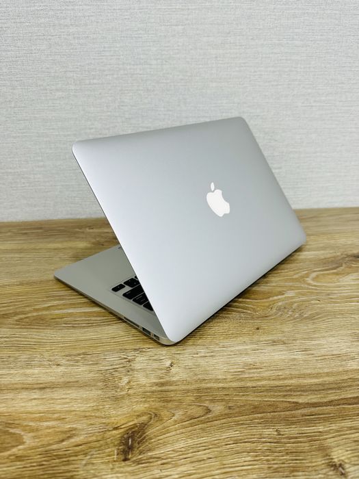 Недорого Macbook в идеальном состоянии