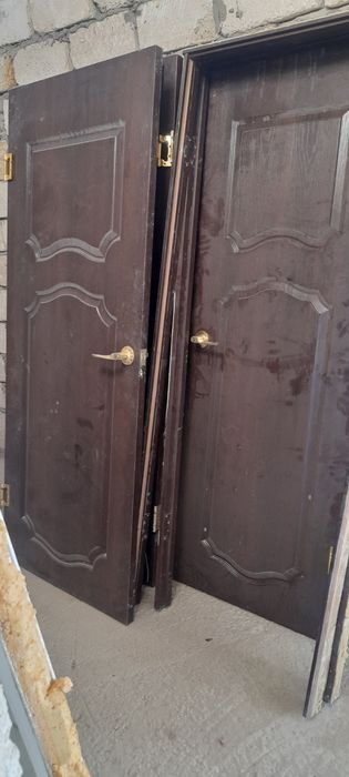 Продам межкомнатные двери