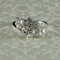 Inel cu diamante, aur alb 18k, 4,09 grame (cod 8250)