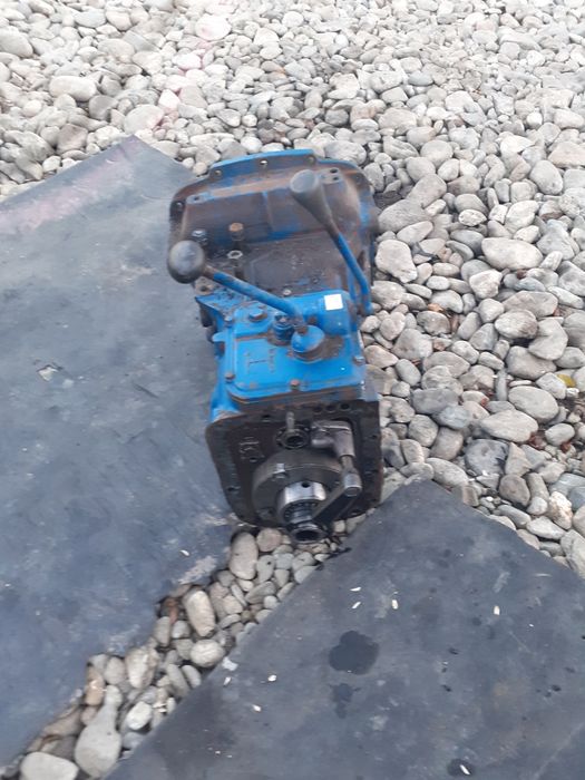 Transmisie  completă DT, cutie 2manete, piesă motor 64CP