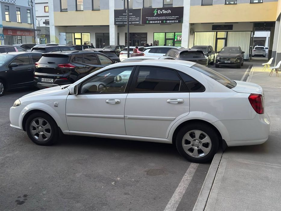 Chevrolet Jentra Aftamat Full