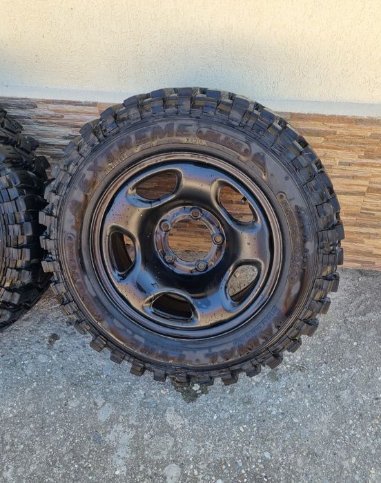 Set Anvelope off road 235 60 16  (fără jante)